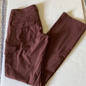 Brand new KUHL Style 20F Pants Size 0 Regular. Water resistant, relaxed fit.